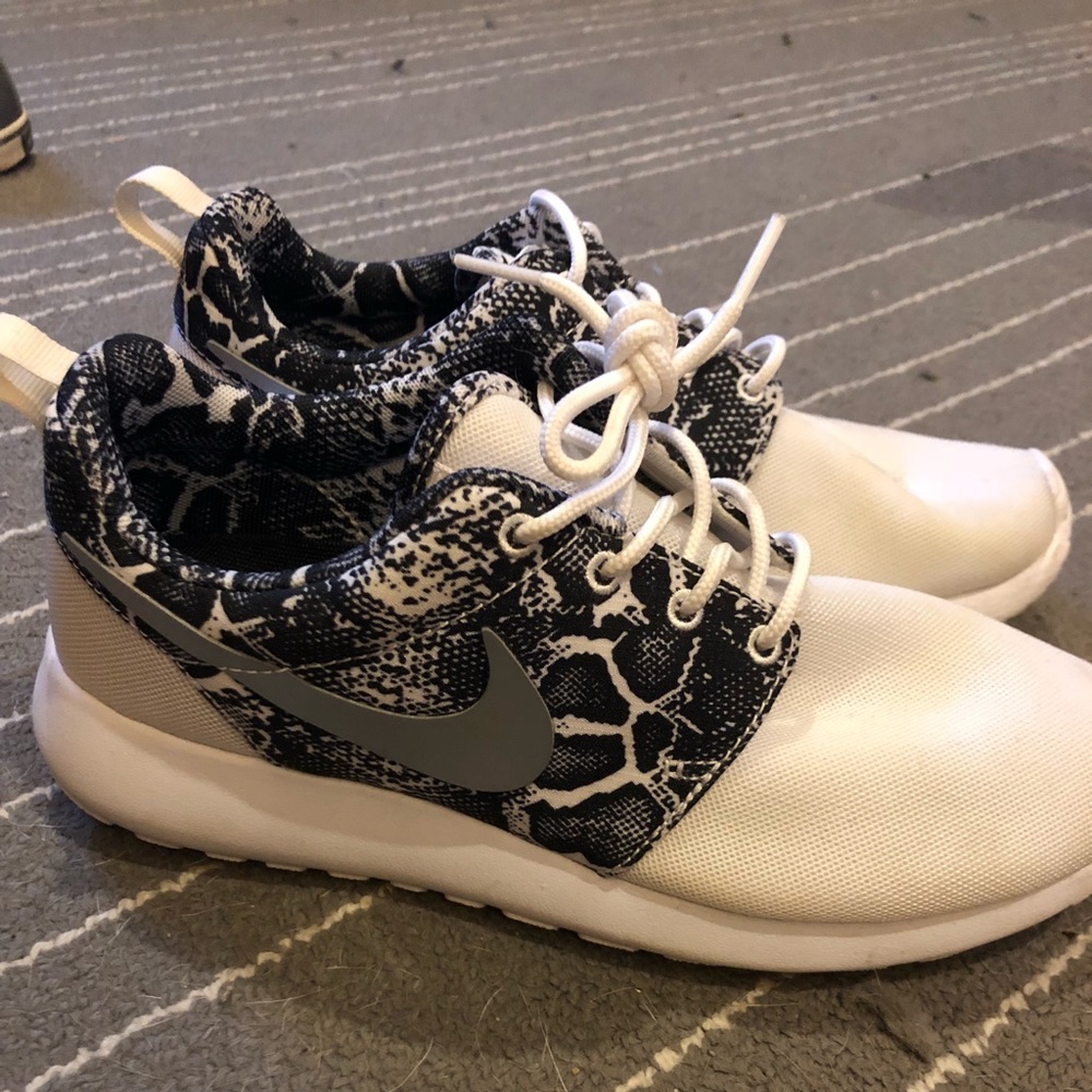 Nike Roshe Runs